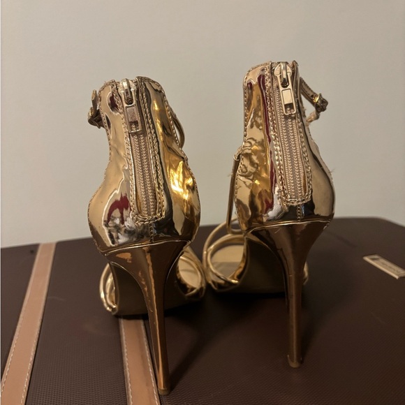 Zigi Soho “Blaker” Strappy Rose Gold Heels - Picture 5 of 7